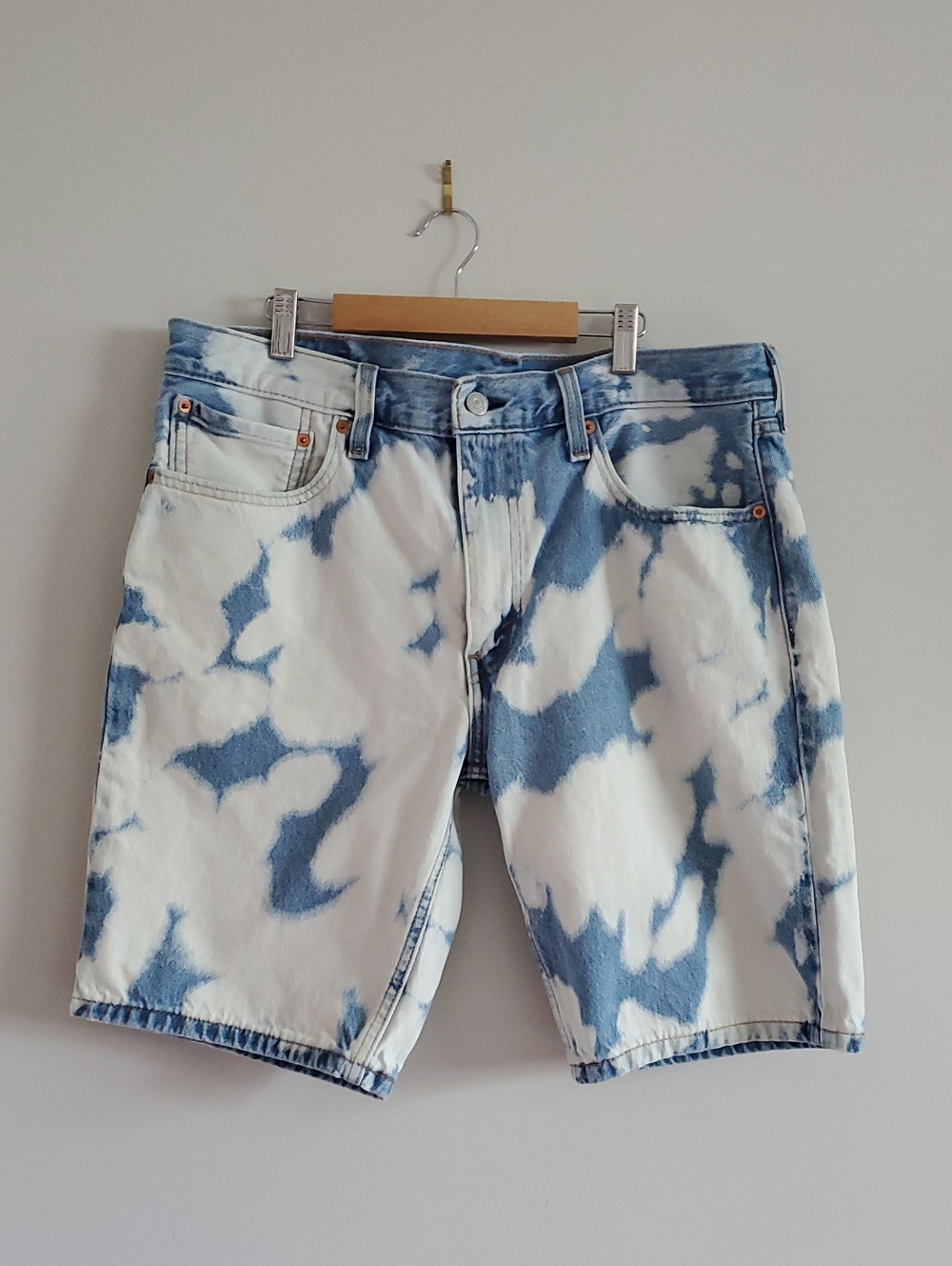 Levi's 412 Blue and White Tie-Dye Acid Wash Denim Shorts Sz 36 L Festival Casual
